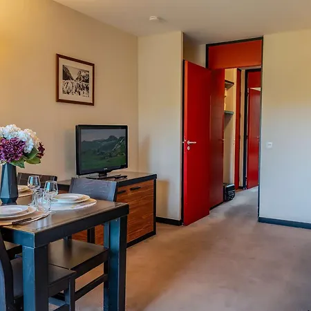 Avec Vue Sur Pistes - 4 Pers. - Fr-1-885-78 *